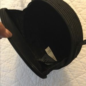 H&M Bags - NWT H&M straw Black round crossbody bag H&M Bags - NWT H&M straw Black round crossbody bag